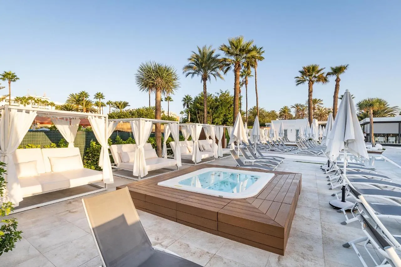 فندق Sanom Beach Resort Only Adults ماسبالوماس