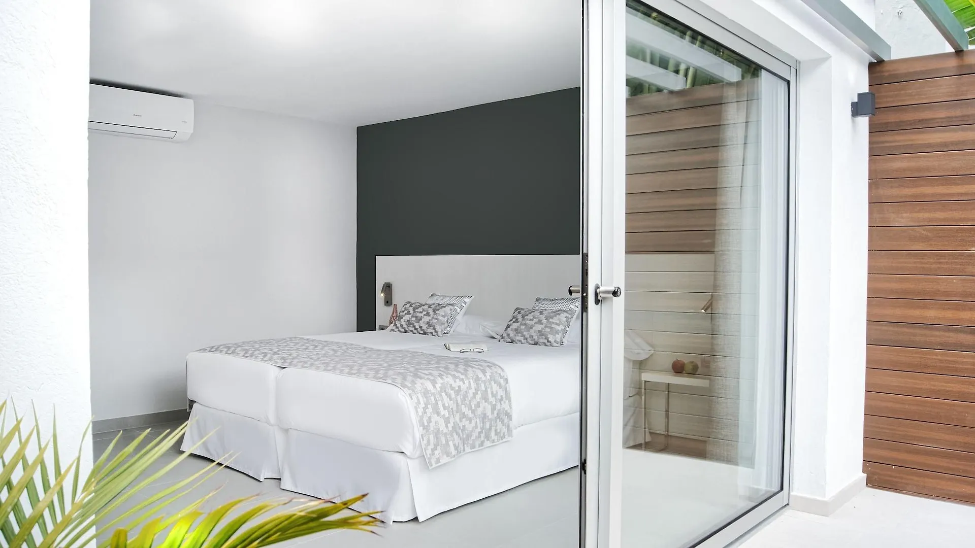 فندق Sanom Beach Resort Only Adults ماسبالوماس